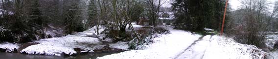 Snow on the east bank, Feb 2001